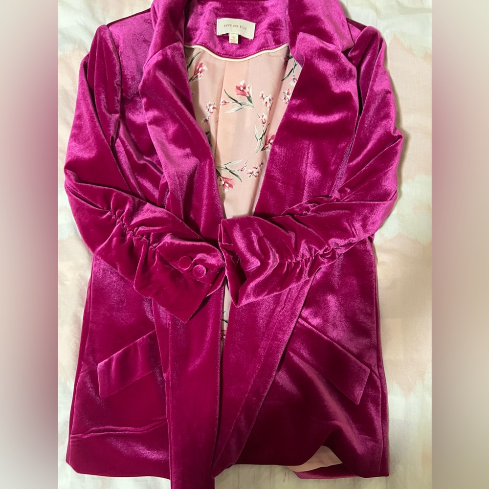 Lily Rain Valvet Blazer